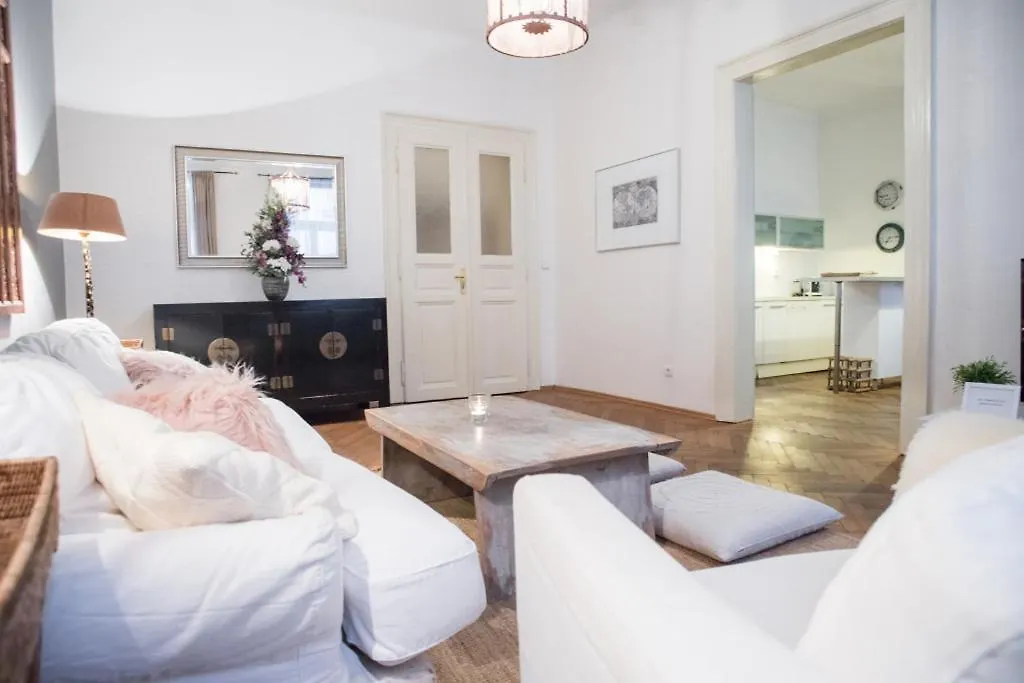 Apartment Jana Prague