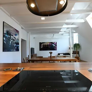 Apartment Loft, Prag